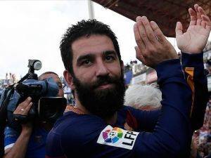 Arda'dan Eto'o'ya videolu destek