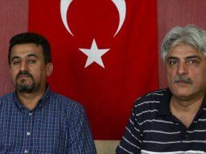 Türk Bayrağını Açtı, Tankın Önüne Geçti