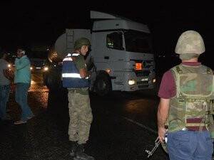 PKK'lı teröristlerin bomba yüklü kamyoneti imha edildi