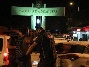 Harp Akademileri'ne Binden Fazla Polisin Katılımıyla Operasyon
