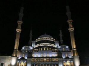 Din Görevlileri De Darbeye Karşı Ön Saflarda Yer Aldı