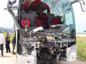 Giresun'da Trafik Kazası: 1 Ölü, 34 Yaralı