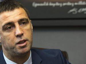 Galatasaray Hakan Şükür'ü Disipline Sevk Etti