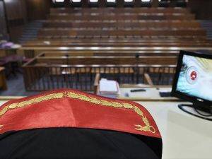 Ankara'da 54 Asker İle 8 Hakim Ve Savcı Tutuklandı