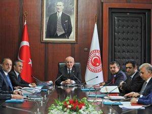 Meclis'teki Boş Kadrolarla İlgili Kahraman'a Yetki Verildi