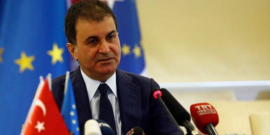Almanya'ya 'Demokrasiden Sapma' Uyarısı