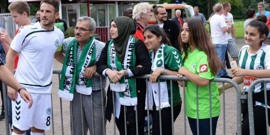 Tesadüf değil