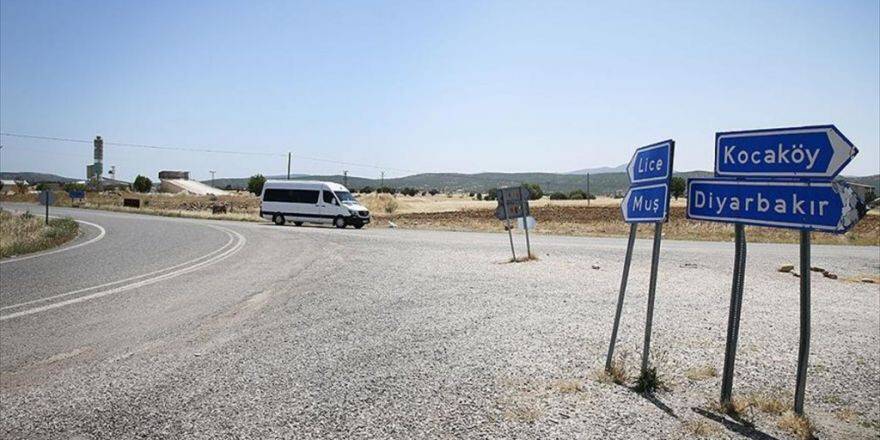 Diyarbakır'da 14 Köydeki Sokağa Çıkma Yasağı Kaldırıldı