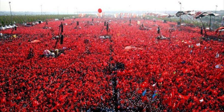 Milyonlar Tarihi Miting İçin Yenikapı'da