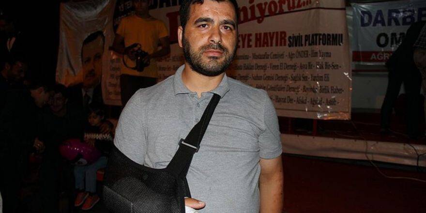 Yarasını Unutup Ağır Yaralının Yardımına Koştu