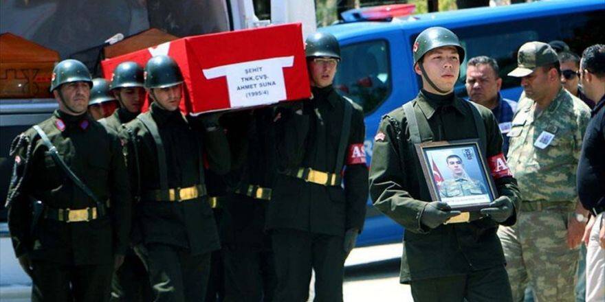 Şehitlerimiz Son Yolculuklarına Uğurlandı