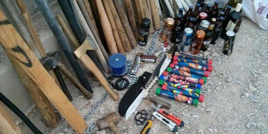 Gözaltına Alınan Taraftarların Üzerlerinden Çıkanlar Şaşırttı