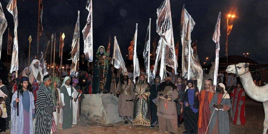 Suudi Arabistan'da Tarihi 'Ukaz Panayırı'