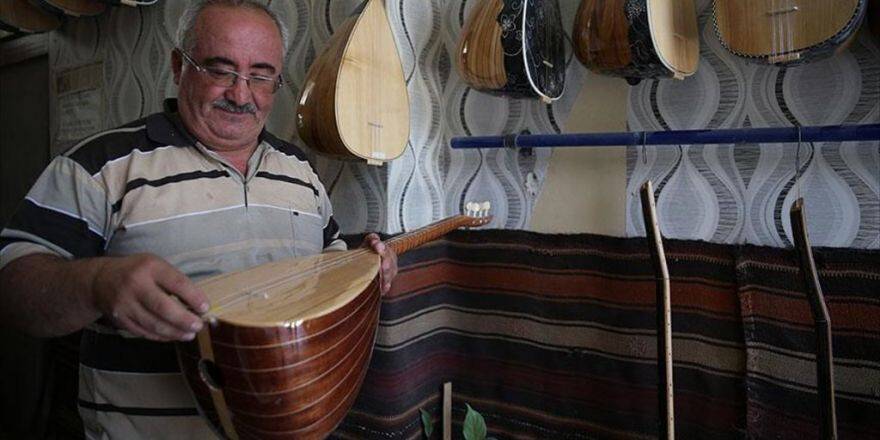 25 Yıldır Hayat Verdiği Sazların Akordunu Bile Yapamıyor