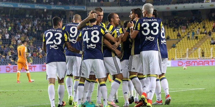 Grasshoppers'ı Yenen Fenerbahçe Avantajı Kaptı