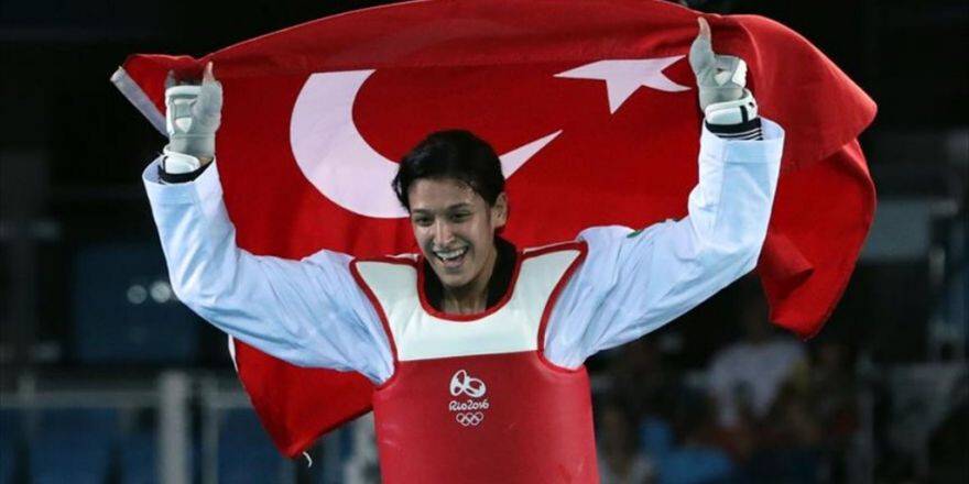 Milli Tekvandocu Nur Tatar Rio'da Bronz Madalya Aldı