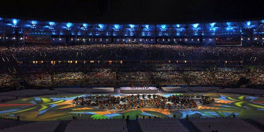 Rio Olimpiyatları Kapanış Töreniyle Sona Erdi