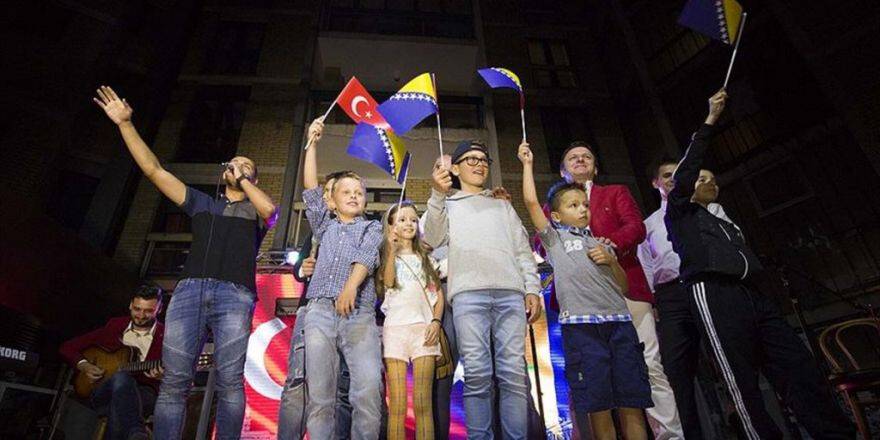 Bosna Hersek'te "Türk-boşnak Kardeşlik Gecesi" Düzenlendi