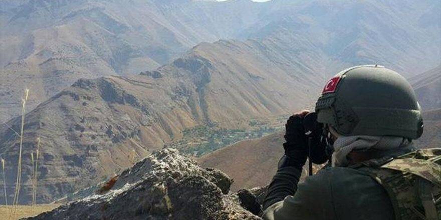 Hakkari'de 9 Terörist Etkisiz Hale Getirildi