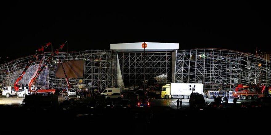 Akm'deki Törenler Kaza Nedeniyle İptal Edildi