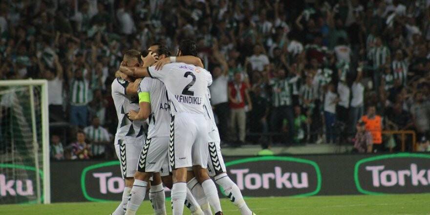 Atiker Konyaspor 6 eksikle çalıştı!
