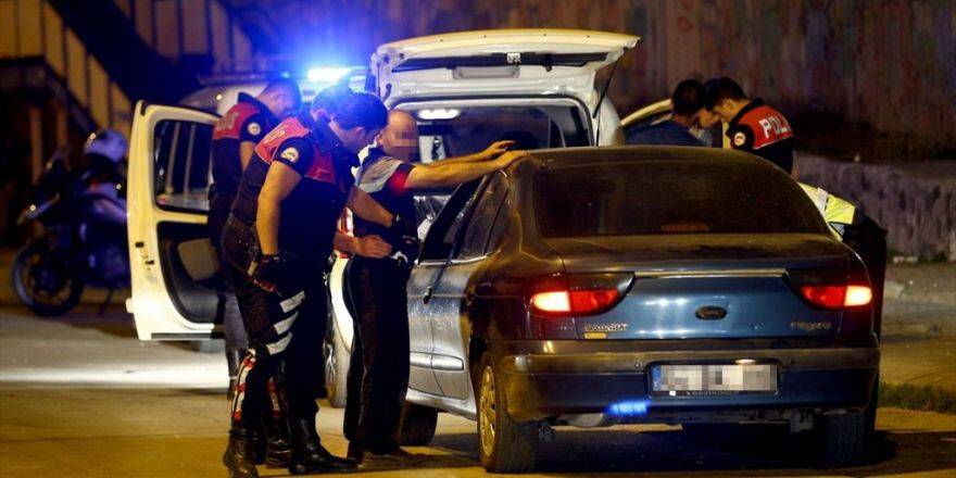 Başkentte 8 Bin 500 Polisle 'Huzur Operasyonu'
