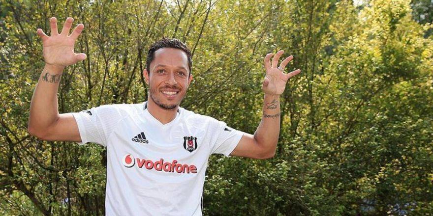 'Beşiktaş'la Barcelona'nın Oyun Yapısı Aynı'