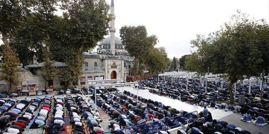 Bayram Namazı Saatleri