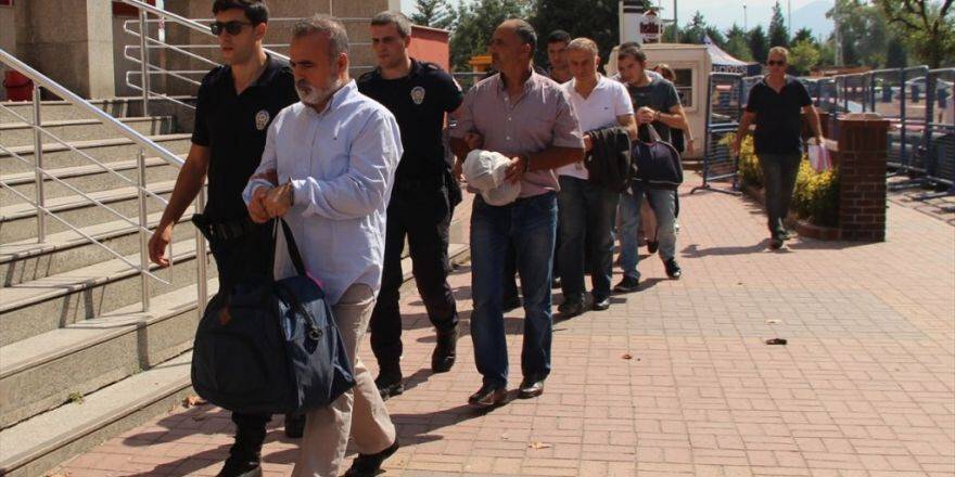 'Bylock' Kullanan 32 Kişi Tutuklandı