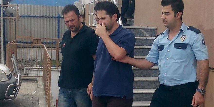 Açığa Alınan Doçent Yunanistan'a Gitmek İsterken Yakalandı