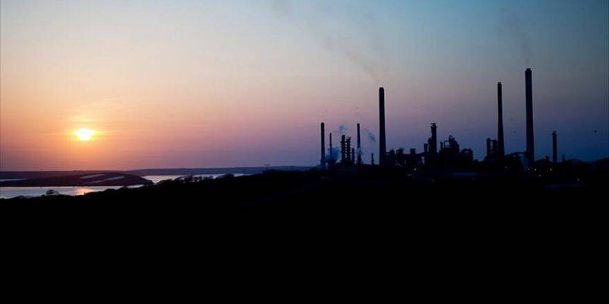 Suudiler Petrol Üretiminde Abd'yi Geçerek Zirveye Çıktı