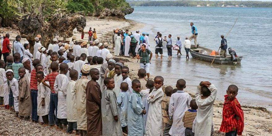 Tdv Zanzibar’a Teknelerle Kurban Eti Ulaştırdı