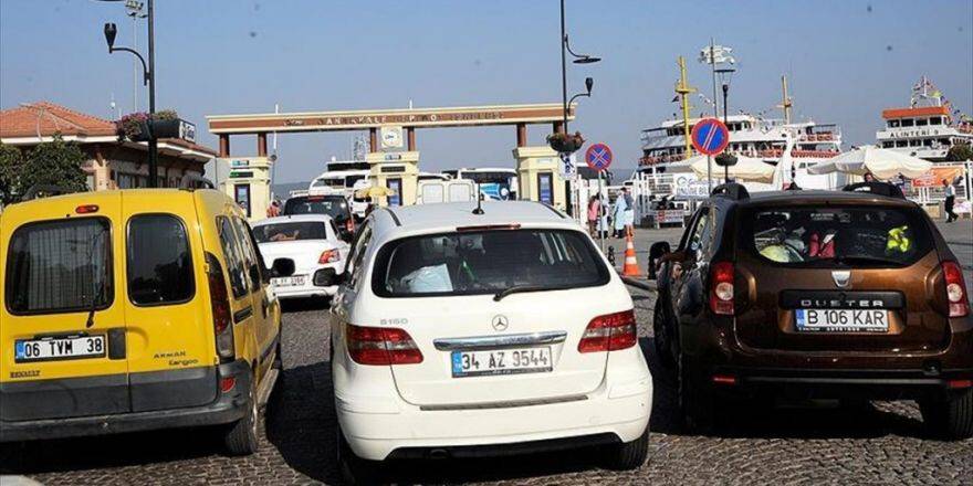 Tatilciler Dönüş Yolunda