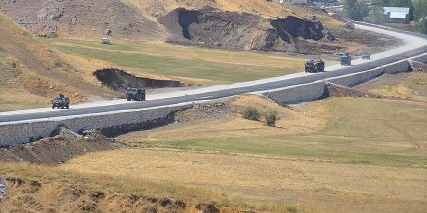 Hakkari'de Terör Saldırısı: 2 Şehit