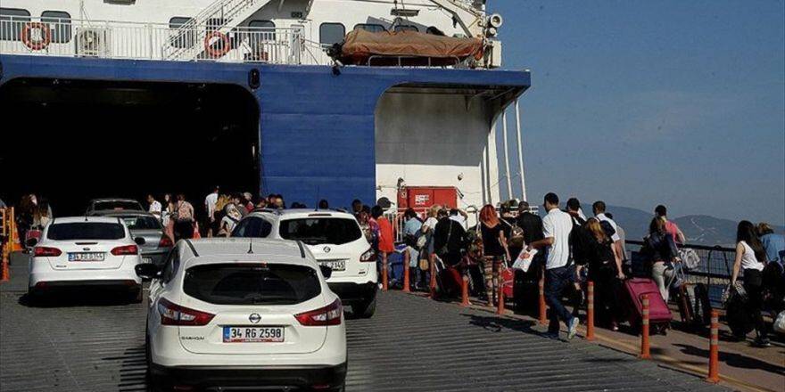 Tatilciler Dönüş Yolunda