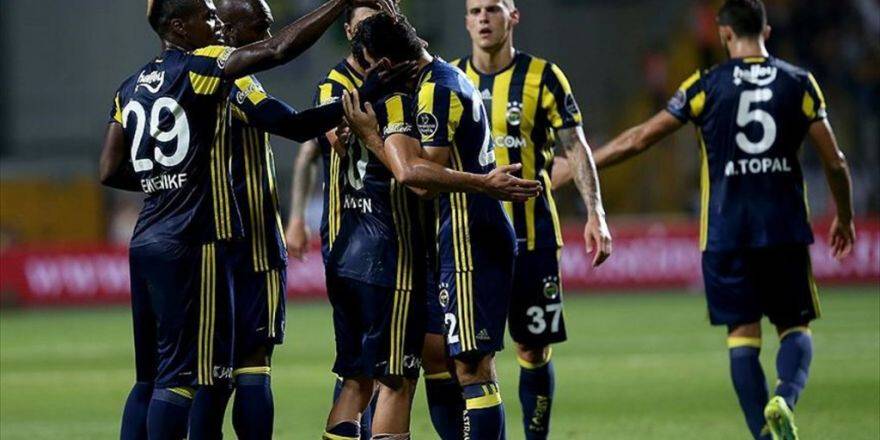 Fenerbahçe Sezonun İlk Galibiyetini 5 Golle Buldu