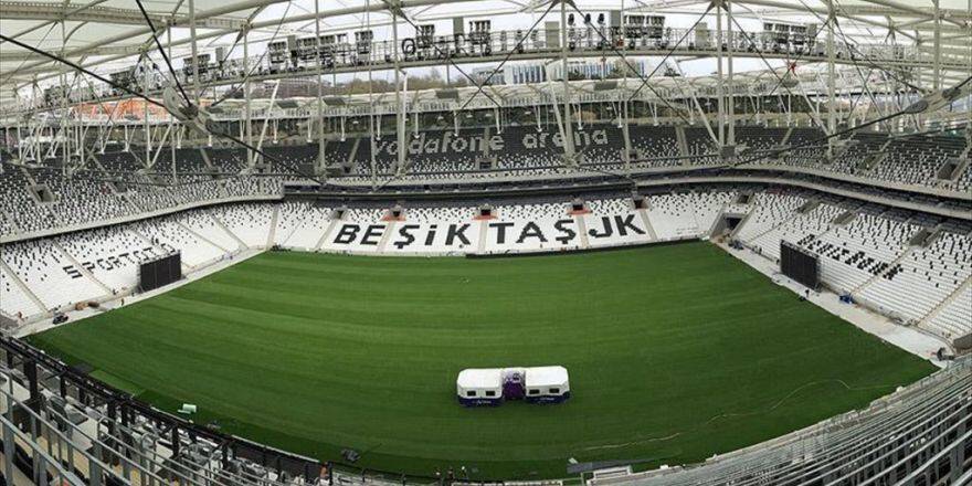 Dolmabahçe'de 'İlk'lerin Derbisi