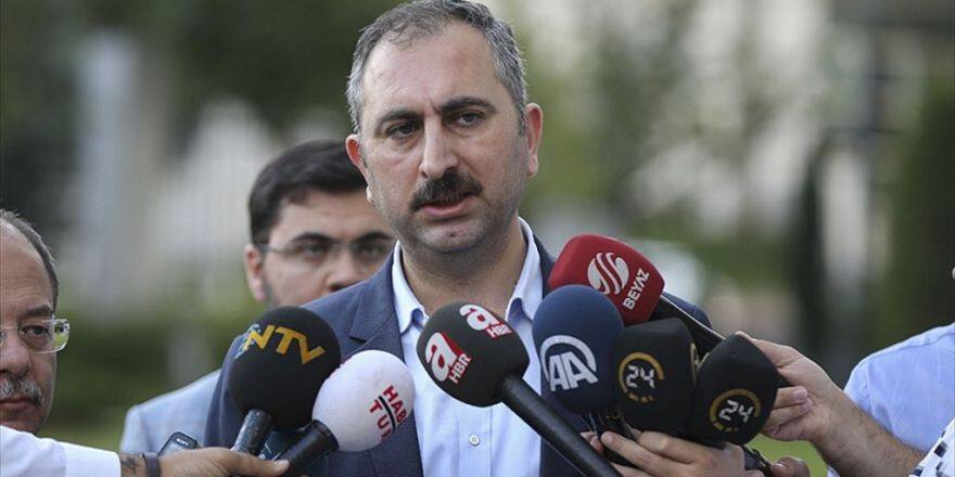 Abdulhamit Gül: Anayasa Değişikliği Çalışmalarımızı Tamamladık