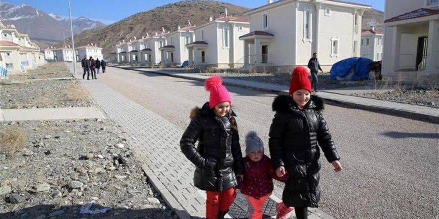 Ahıska Türkü 108 Aile Daha Öz Vatanına Kavuşacak