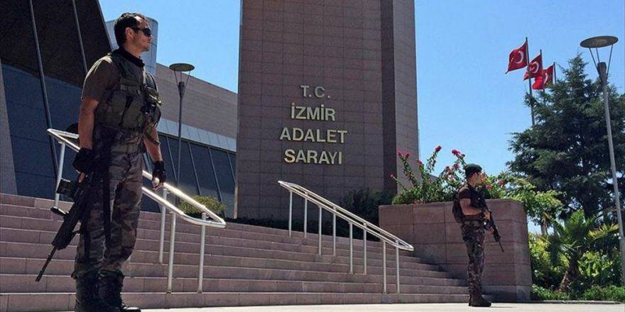 Fetö'nün Firari İmamının 'Silahla Tehdit'ten Cezası Çıktı