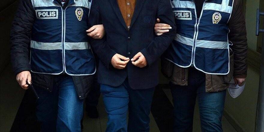 Ereğli'de 12 öğretmen gözaltına alındı