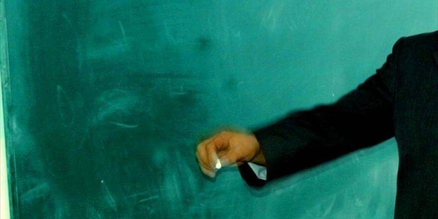 Öğretmenin Maaşının Yarısı 'Himmete' Gitmiş