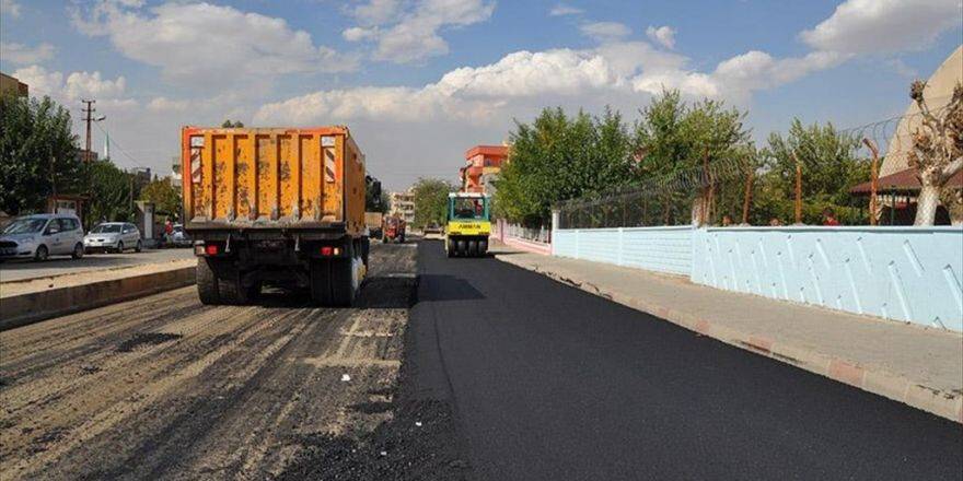 Batman'da Asfalt, Yol Yapım Ve Kaldırım Çalışmaları Başlatıldı