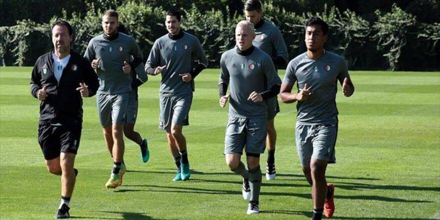 Feyenoord Fenerbahçe Can Bartu Tesisleri'nde Çalıştı