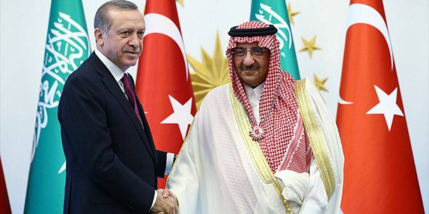 'Ziyaret Geleceğe Dair Verilmiş Çok Anlamlı Bir Mesaj'