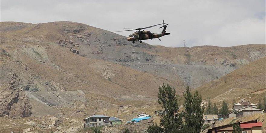 Hakkari'de 4 Terörist Etkisiz Hale Getirildi