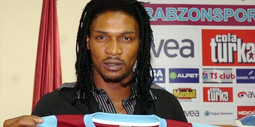 Rigobert Song Hastaneye Kaldırıldı