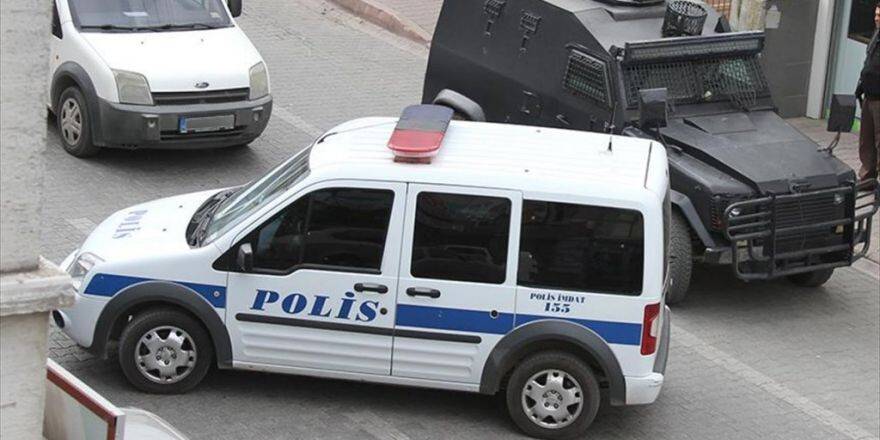 Adana'da Bombalı Saldırı Hazırlığındaki 5 Pkk'lı Yakalandı