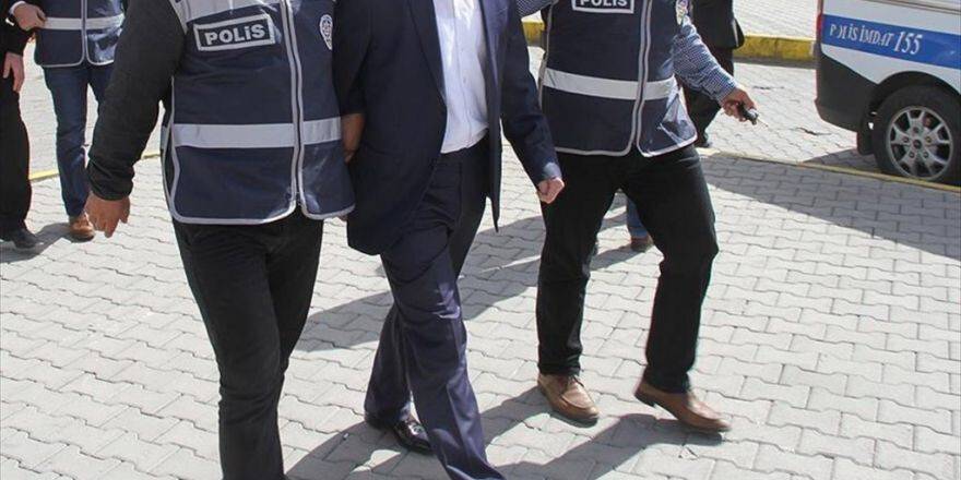 Ege Üniversitesinde Fetö'den 15 Gözaltı