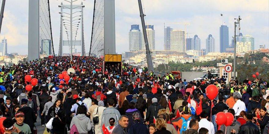 İstanbul'da 23 Bin Kişi 1,5 Yılda 55 Ton Zayıfladı